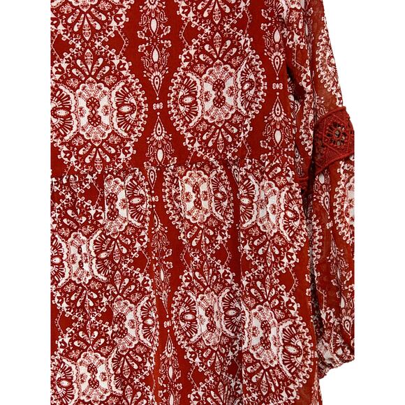 As U Wish 3/4 Sleeve V Neck Eyelet Pullover Top Red Women's Size Large - Picture 10 of 11